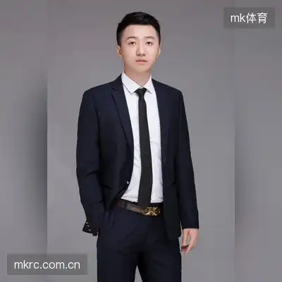 赵语